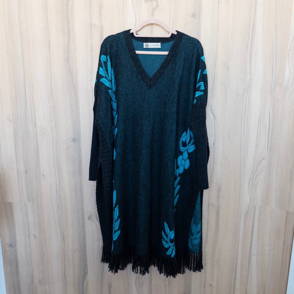 Rare Claudia Bertolero Peruvian Haute Couture Baby Alpaca Knit Poncho Dress Boho